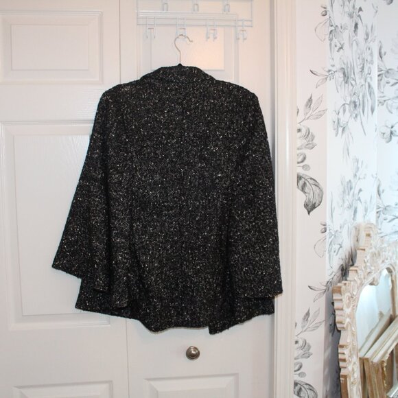 Cape Coat Boucle Grey Small - Picture 8 of 9